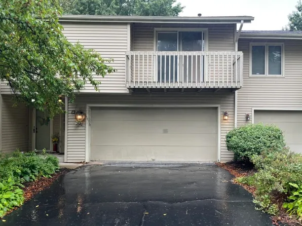 4645 High Point Dr APT 12, Rockford, IL 61114