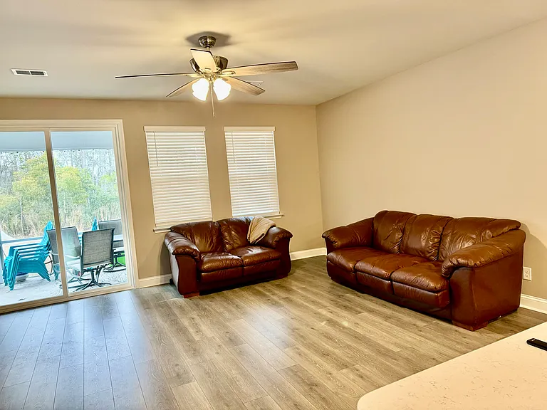 402 Calhoun Falls Dr — Photo 25