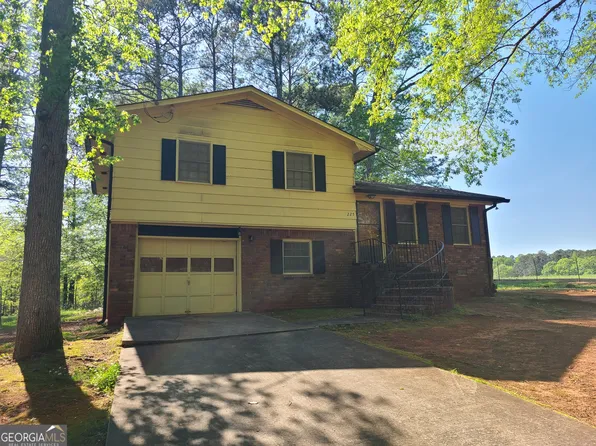 225 Greensprings Ter, Palmetto, GA 30268