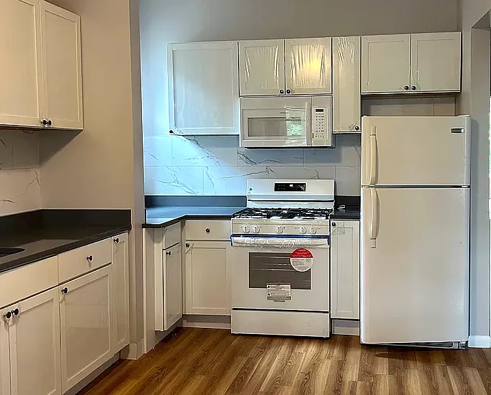 4114 N Paulina St #2 — Photo 9