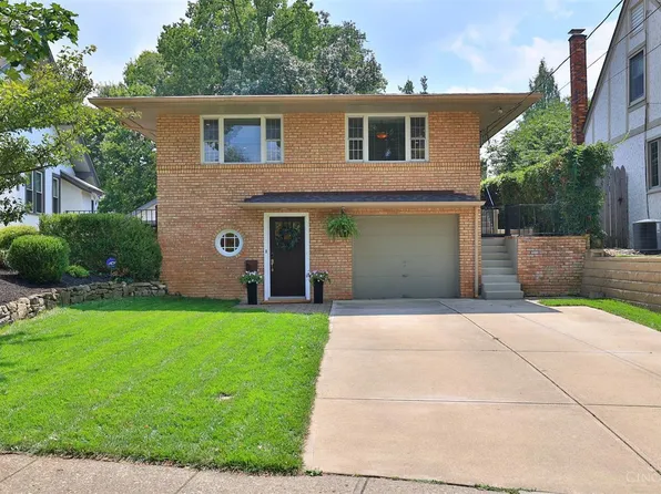 2825 Victoria Ave, Cincinnati, OH 45208