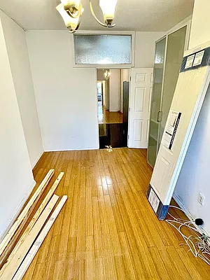 Rented by Amorelli Realty | media 17