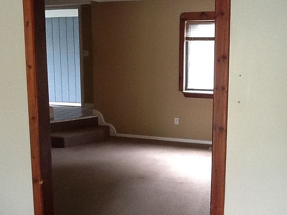 IMG_0363 Living room with front door