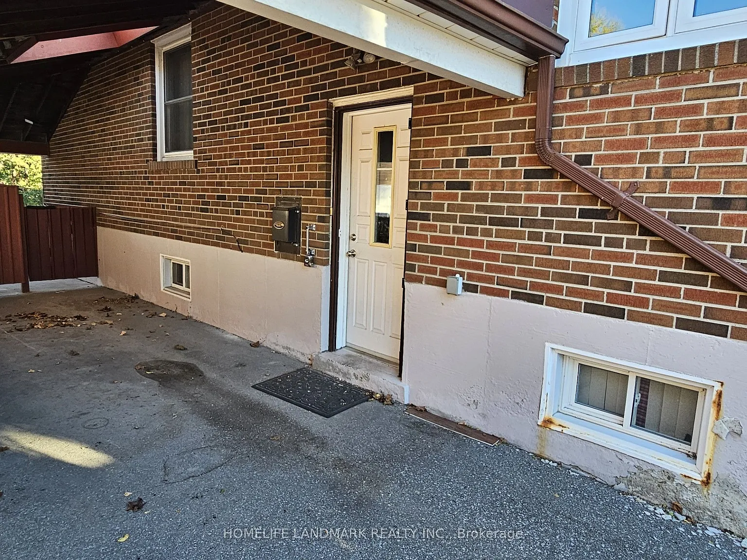 3 bed, $2,999 — Photo 2