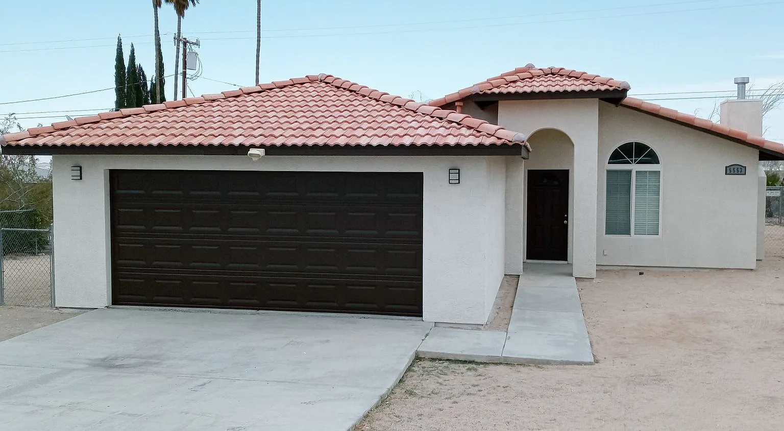Beautiful Home In Twentynine Palms — Photo 1
