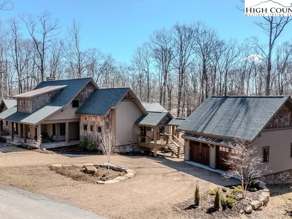 137 Mountain Breeze Knoll, Blowing Rock, NC 28605