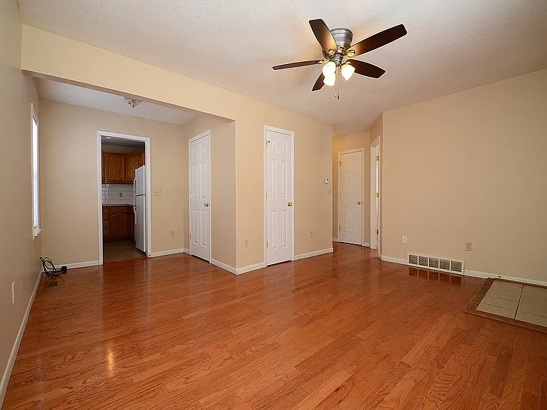 5918 Sahler St — Photo 12