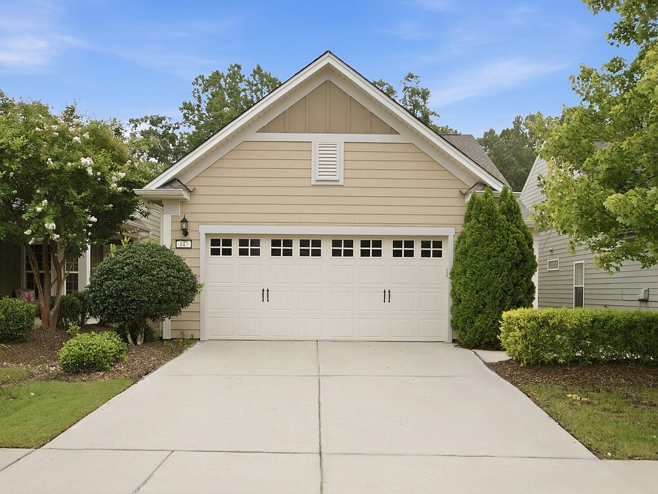 1st image of 147 Rosedale Creek Dr