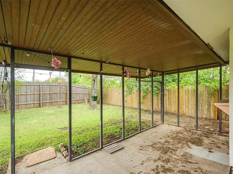 4811 Brushy Ridge Dr — Photo 7