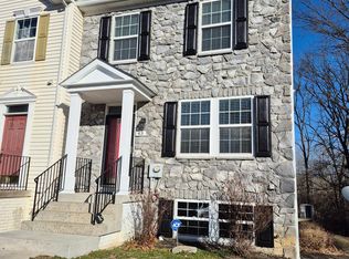 43 Scarboro Dr, Bunker Hill, WV 25413