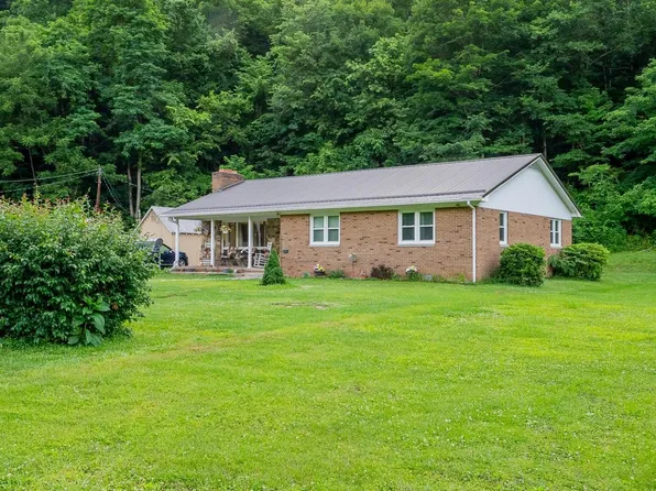 8462 N Fork Hwy, Cabins, WV 26855