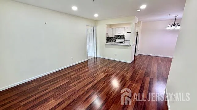 1125 Waterford Dr — Photo 9
