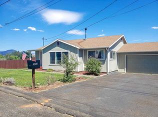 202 S Fairchild St, Yreka, CA 96097