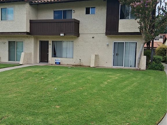 4th image of 1077 Santo Antonio Dr APT 4