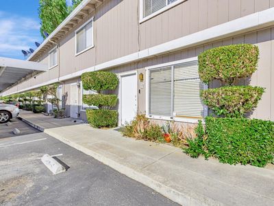 805 South St APT 17, Hollister, CA, 95023