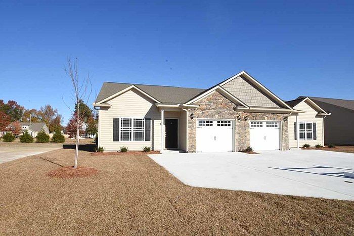 1st image of 2248 A Sweet Bay Dr
