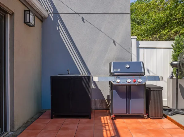 649 De Kalb Avenue image 28 of 29