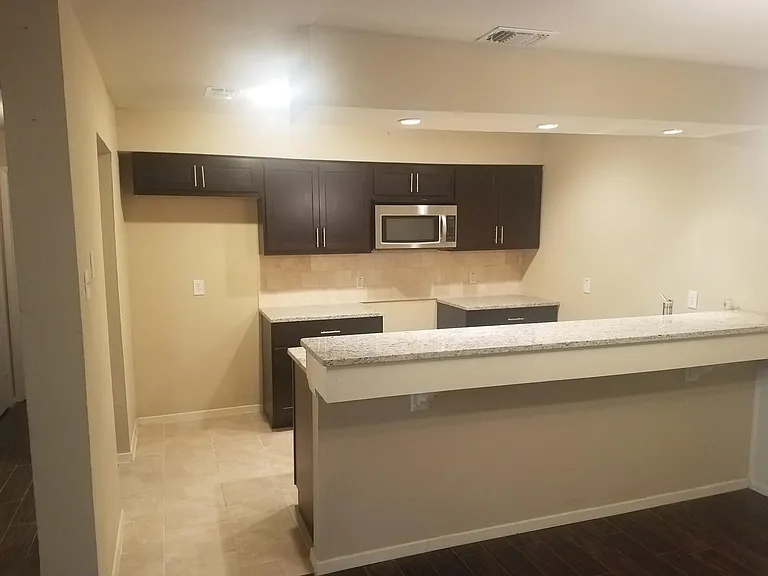 618 Billie Ruth Ln — Photo 5