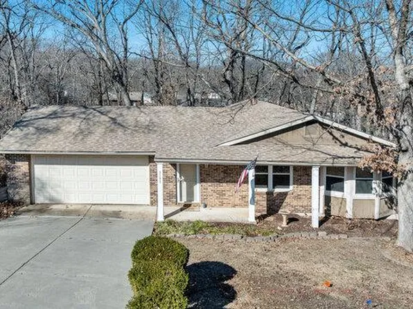 5193 N Royale Dr, Imperial, MO 63052