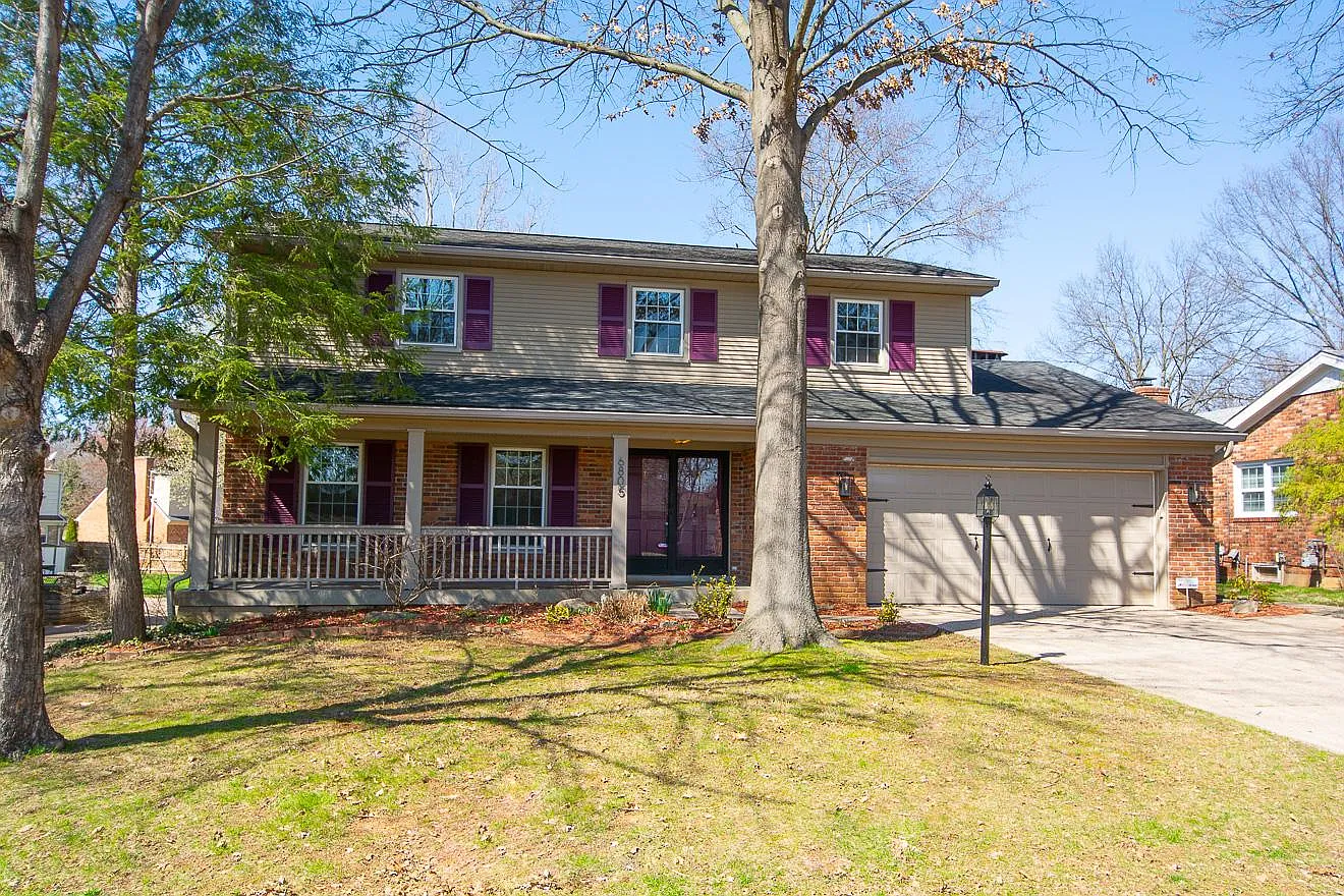 4 bed, 2.5 bath, 2225 sqft, $2,700 — Photo 1