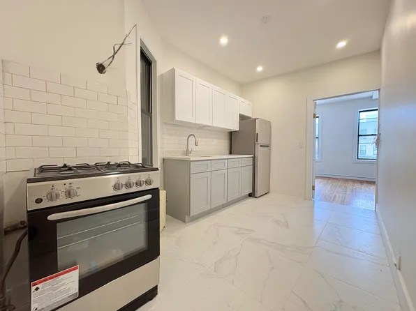 670 Fourth Avenue image 1 of 6