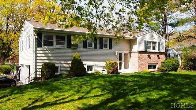 1st image of 208 Logan Ln