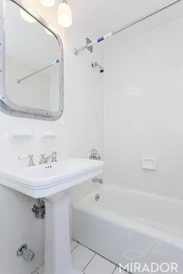 Rented by Mirador Real Estate | media 15