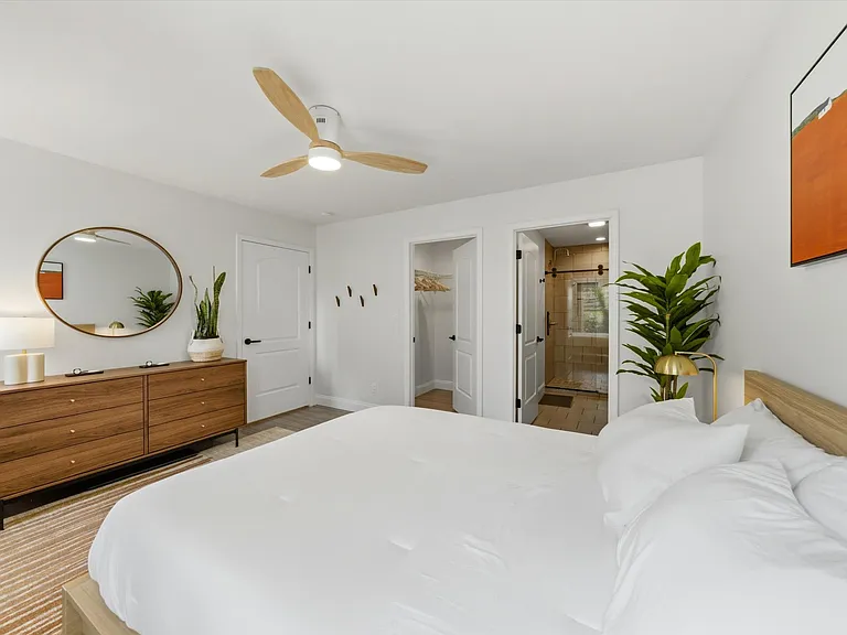 103 Marion St — Photo 13