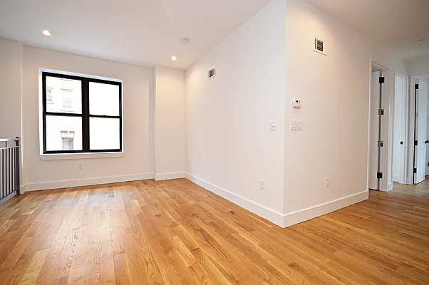Rented by Simply Brooklyn Realty Inc | media 38