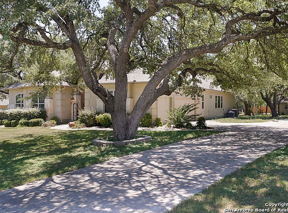 2nd image of 19423 Arrowood Pl