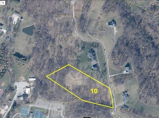 10 Bella Vista Dr, Vienna, WV 26105