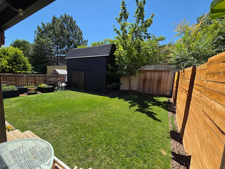1561 W Ponderosa Ln — Photo 7