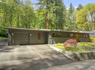 2825 SW Fairview Blvd, Portland, OR 97205