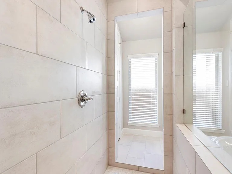 7314 Grandview Meadow Dr — Photo 25