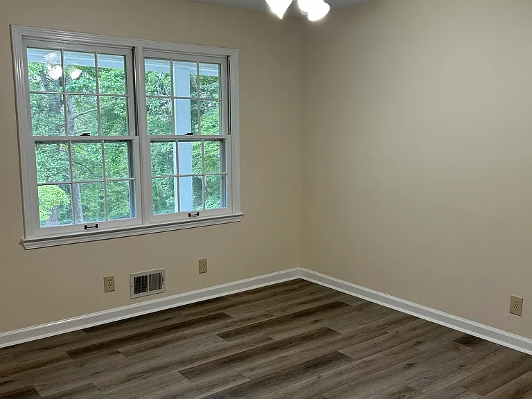 8866 Knox Bridge Hwy — Photo 15