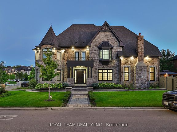 3rd image of 1 Ria Ct