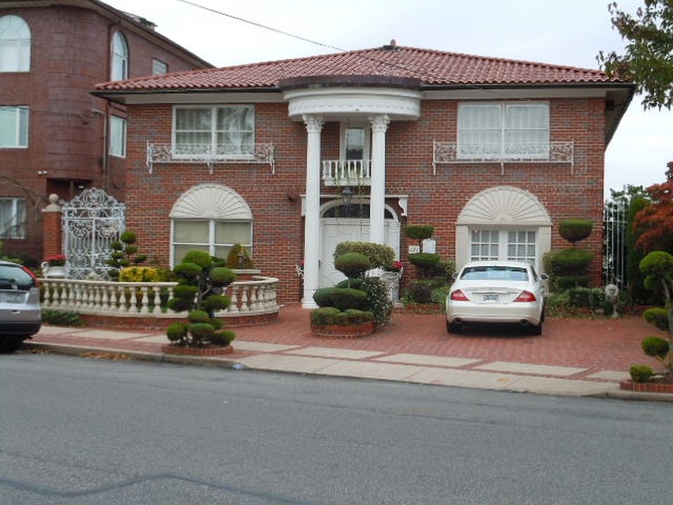 127 Whitman Dr, Brooklyn, NY 11234 Zillow