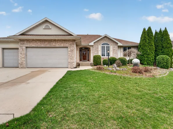 609 S Meadowbrook Ln, Waunakee, WI 53597