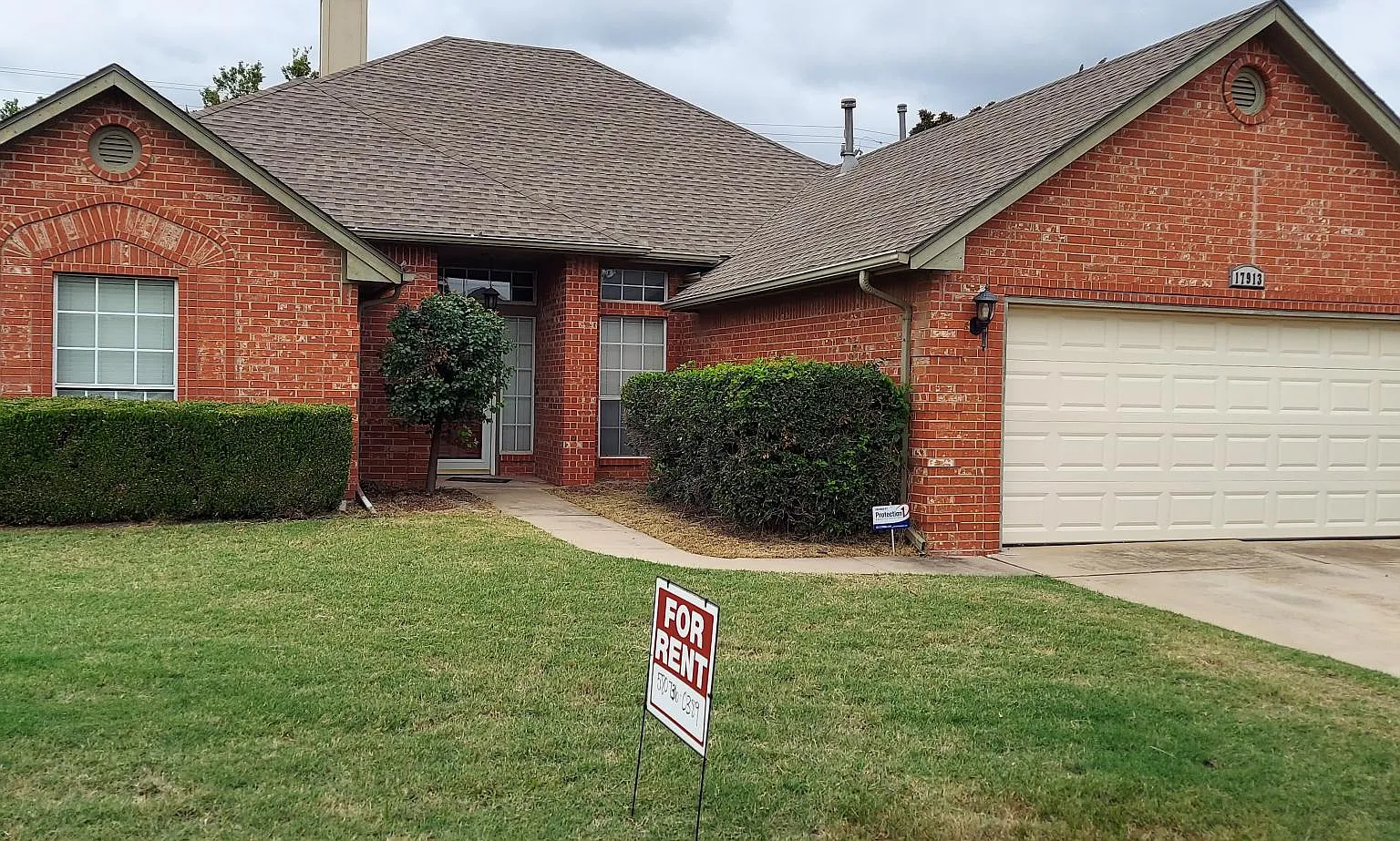 17913 Chestnut Oak Dr — Photo 3