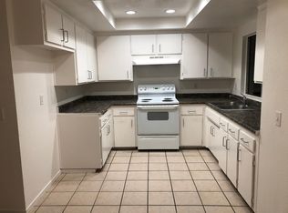 351 Pala Vista Dr APT 6, Vista, CA 92083