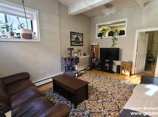 5-7 Fleet St #1H, Boston, MA 02113