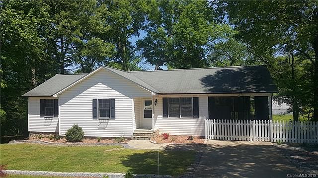 1st image of 131 Linwood Dr