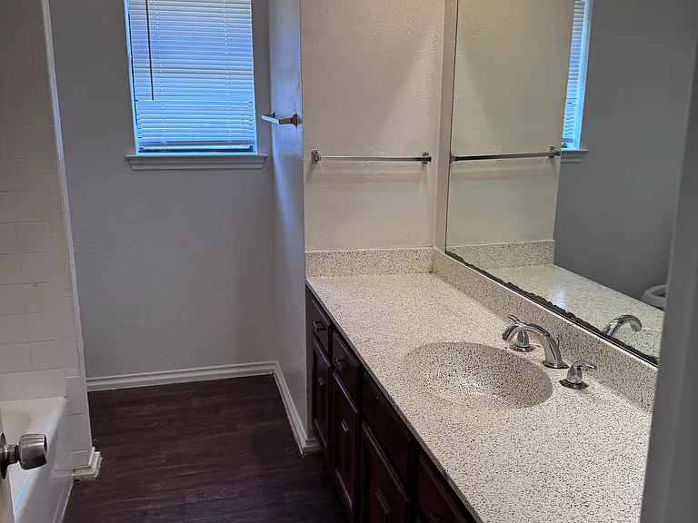 13316 Fall Manor Dr — Photo 10