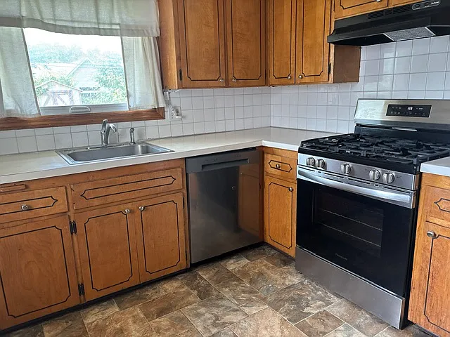 68 N Maplemere Rd — Photo 2