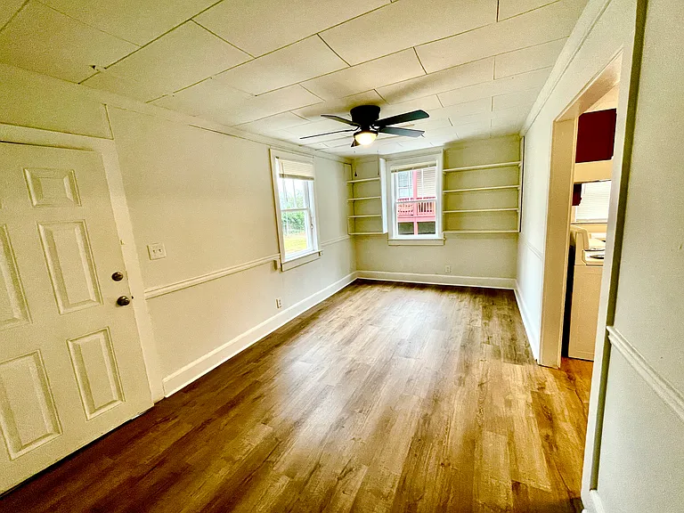 1127 Oconee St #B — Photo 6