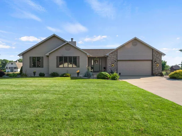 1820 N Etna Rd, Columbia City, IN 46725