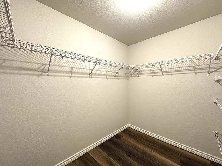 6910 Hallie Spirit — Photo 31