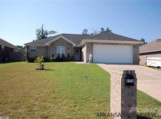 2175 Nature Trl, Conway, AR 72032
