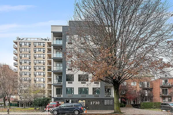 Rented by Elmekies Equities | media 28