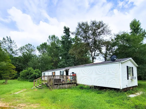 62 Deer Ln, Picayune, MS 39466